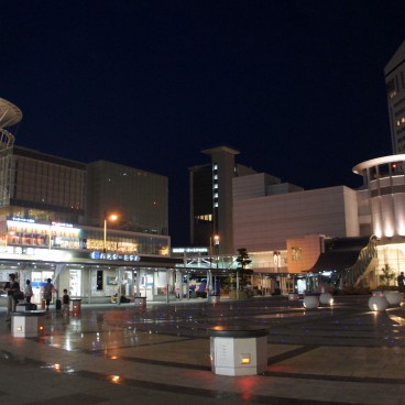 Takamatsu, Night view on the JR station