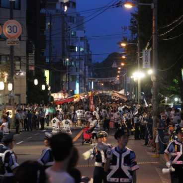 Tenjin Matsuri in Osaka, Mikoshi portable shrines walking procession