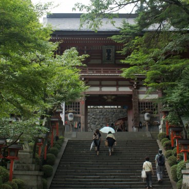 Mount Kurama, Niomon Gate