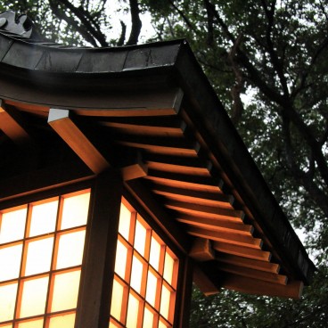 Meiji-jingu, Lantern