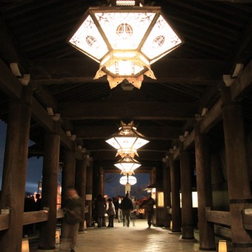 Kiyomizu-dera, Main Hall at night during Momiji light-up