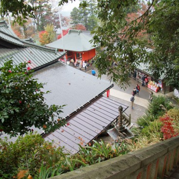 Mount Takao (Tokyo), Yakuo-in temple in autumn 2
