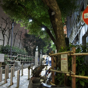 golden-gai-shinjuku-tokyo-3