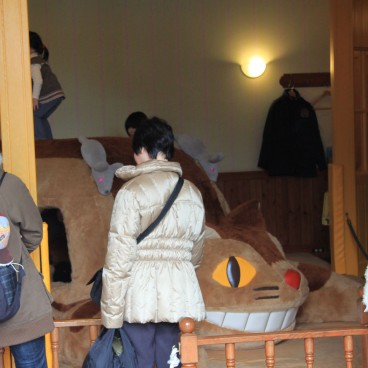 Ghibli Museum (Mitaka), Neko-bus' room