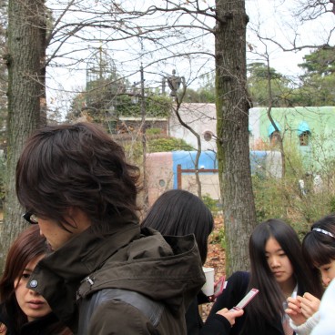 Ghibli Museum (Mitaka), Visitors and outdoor view of the museum