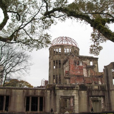 Genbaku Dome (Hiroshima), Close view of the building 4