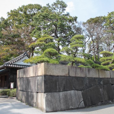 Kokyo Tokyo Imperial Palace, View of the old fortification walls in the grounds