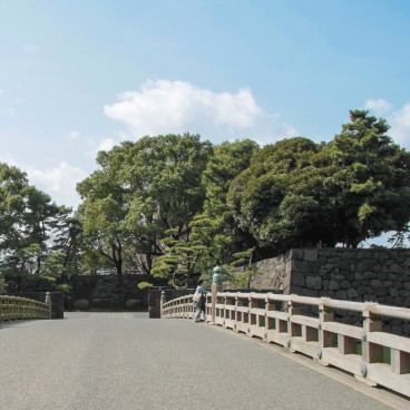 Kokyo Tokyo Imperial Palace, Bridge crossing the moat