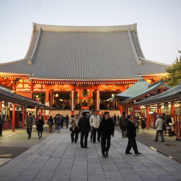 Senso-ji, Main Hall