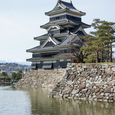 Matsumoto Castle, Black keep of the crow castle