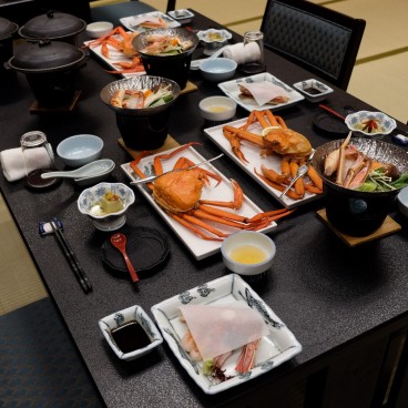 Kinosaki Onsen (Hyogo), A typical set of crab dishes