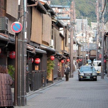 Gion (Kyoto), Traditional street of the district