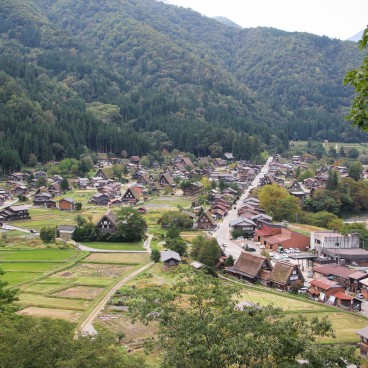 Shirakawa-go, Overview of the village