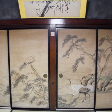 Shirakawa-go, Painted fusuma sliding doors