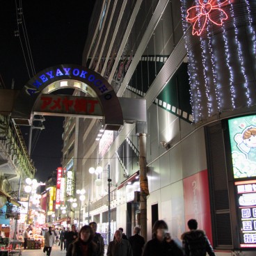 Ameyoko (Ueno), Night view of the street market 2