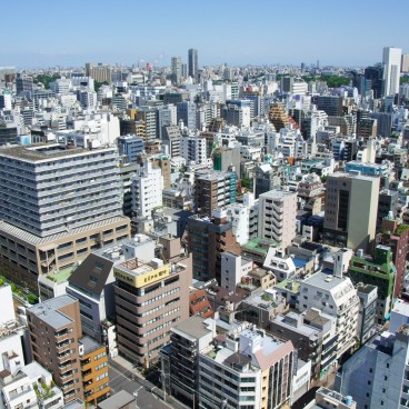 View on the rooftops of Tokyo 3