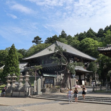 Nigatsu-do in Nara, Main building of the temple