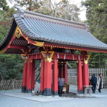 Tsurugaoka Hachimangu (Kamakura), Ablution Pavilion (Chozuya)