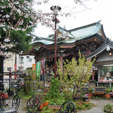 Imado Jinja A Small Shrine For Soulmates And Cat Souls Imado Jinja A Small Shrine For Soulmates And Cat Souls