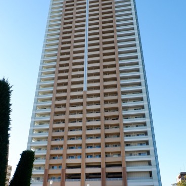 West I-Link Tower in Ichikawa, Chiba