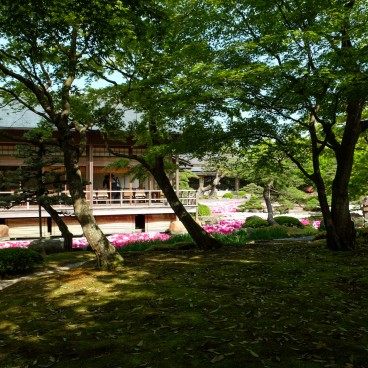 Yushi-en Garden, Restaurant