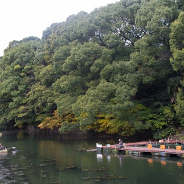Akasaka-Mitsuke, Fishing Club at Benkei Bridge