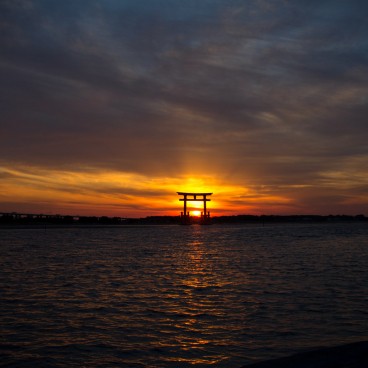 Bentenjima, Floating torii and setting sun 2