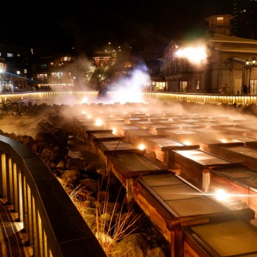 Kusatsu Onsen, Yubatake Hot water field at night 3