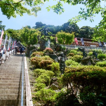 Kamakura, Starting point of Tenen Hiking Trail after Kencho-ji