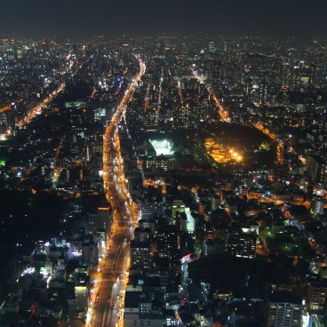 Osaka, Abeno Harukas, Night view on Shitenno-ji