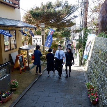 Enoshima Daishi, A street near Saifuki-ji Temple