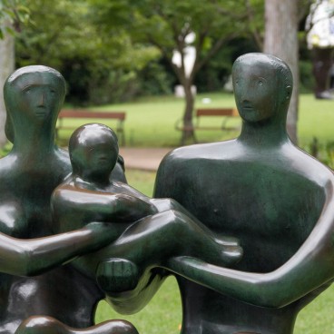 Hakone Open Air Museum, Sculpture by Henry Moore (Family Group)