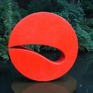 Hakone Open Air Museum, Sculpture by Marta Pan (Floatting Sculpture 3) 2