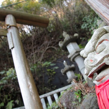 Zeniarai Benten, Guardian Lion 2