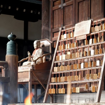 Mimuroto-ji, Buddha statue and ema plates