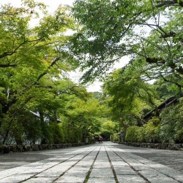 Ishiyama-dera, Alleyway