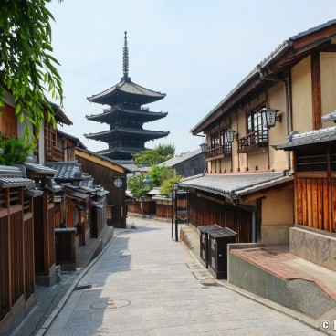Ninenzaka and Sannenzaka streets during Coronavirus Outbreak in June 2020 (Kyoto)