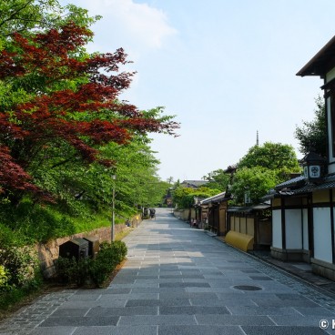 Kyoto during Coronavirus Outbreak in June 2020, A street near Kodai-ji