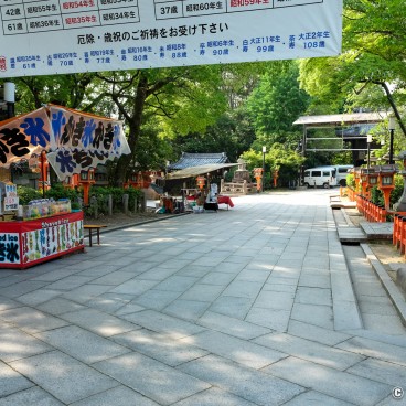 Yasaka-jinja, Kyoto during Coronavirus Outbreak in June 2020 (2)