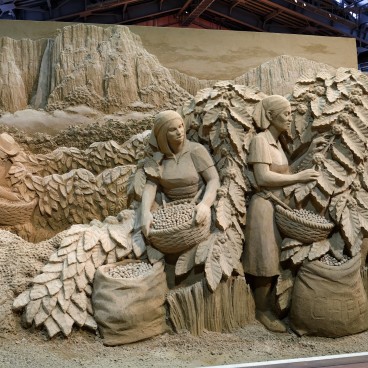 Tottori Sand Museum, South America (2016) 13