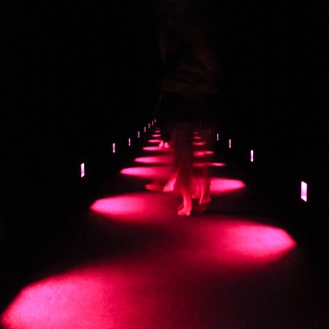 teamLab Planets (Tokyo), Illuminated corridor
