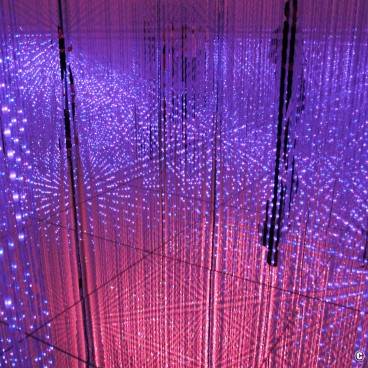 teamLab Planets (Tokyo), The Infinite Crystal Universe 5