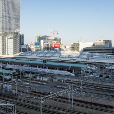 Kitte Marunouchi, View on the tracks of Tokyo Station