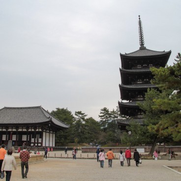 Kofuku-ji (Nara), Eastern Golden Hall and Five-story pagoda