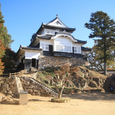 Bitchu Matsuyama Castle, the main keep viewed from Honmaru