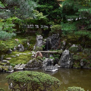 Northern Culture Museum (Niigata), Large stroll garden and its pond 2