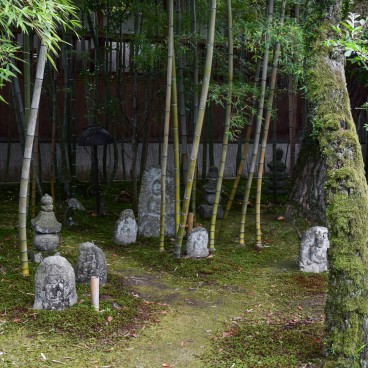 Northern Culture Museum (Niigata), Steles