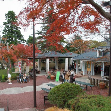 Gora Park (Hakone), Shops area