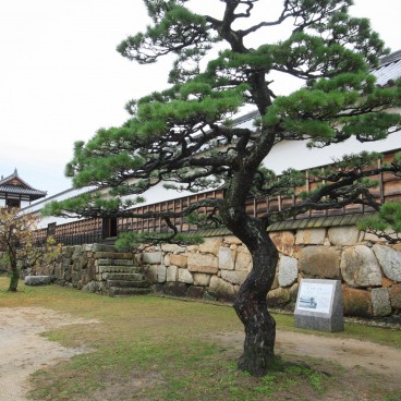 Hiroshima Castle, Ninomaru enclosure