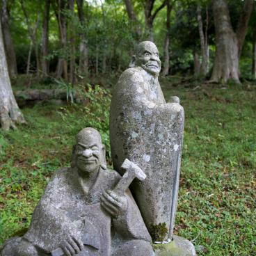 Choan-ji (Hakone), Rakan statues duet